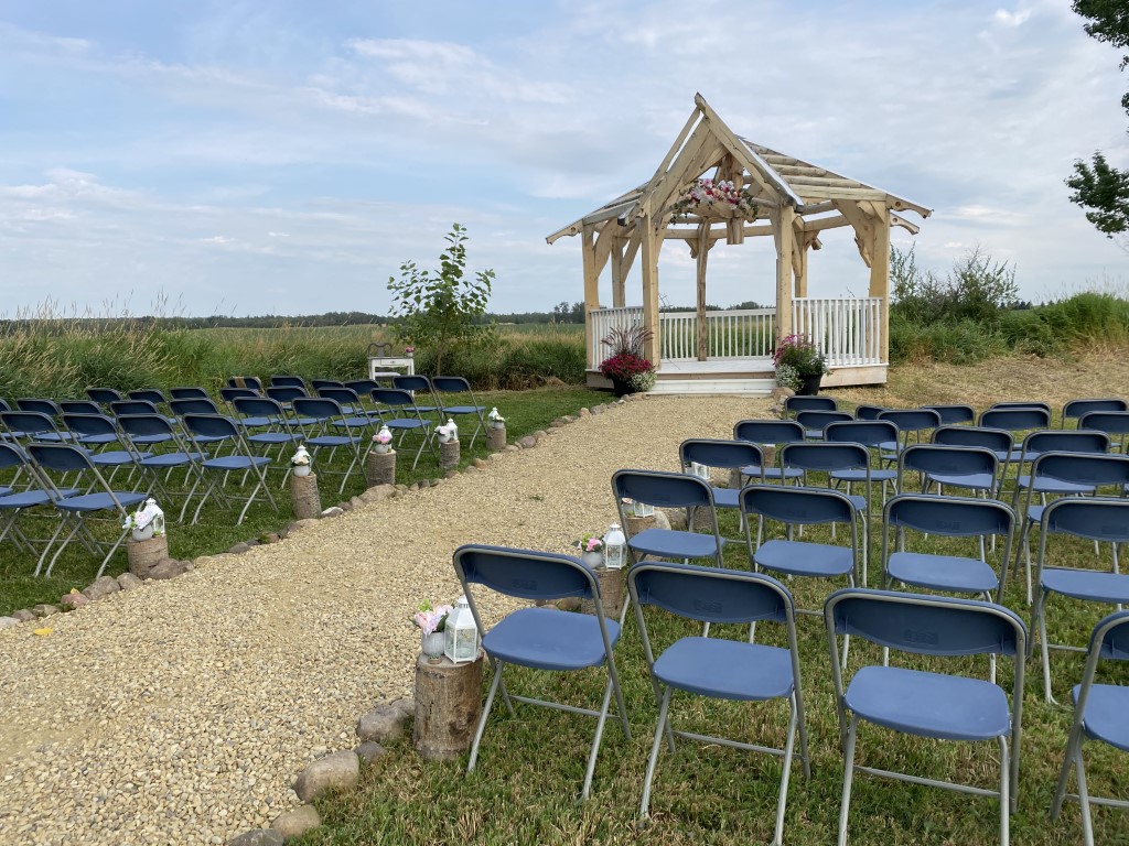 Ellis Nature Centre - Gazebo Wedding Setup